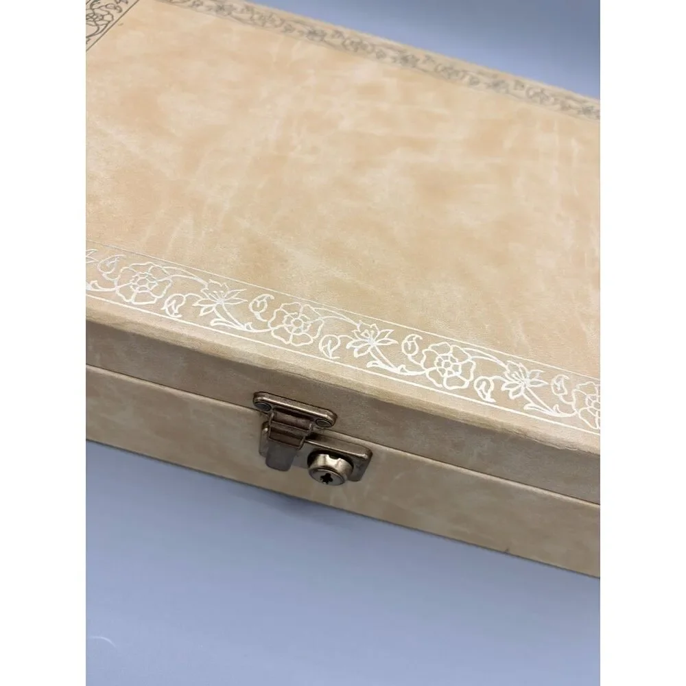 Vintage 1960s Mid-Century Old Hollywood Look Jewelry Box Beige and Gold